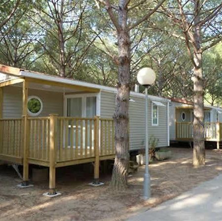 Camping Neptuno Hotel Pals Ngoại thất bức ảnh