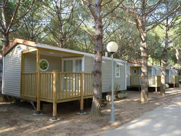 Camping Neptuno Hotel Pals Ngoại thất bức ảnh