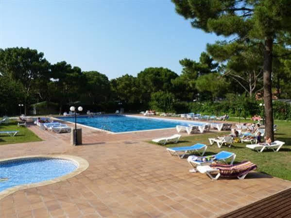 Camping Neptuno Hotel Pals Ngoại thất bức ảnh